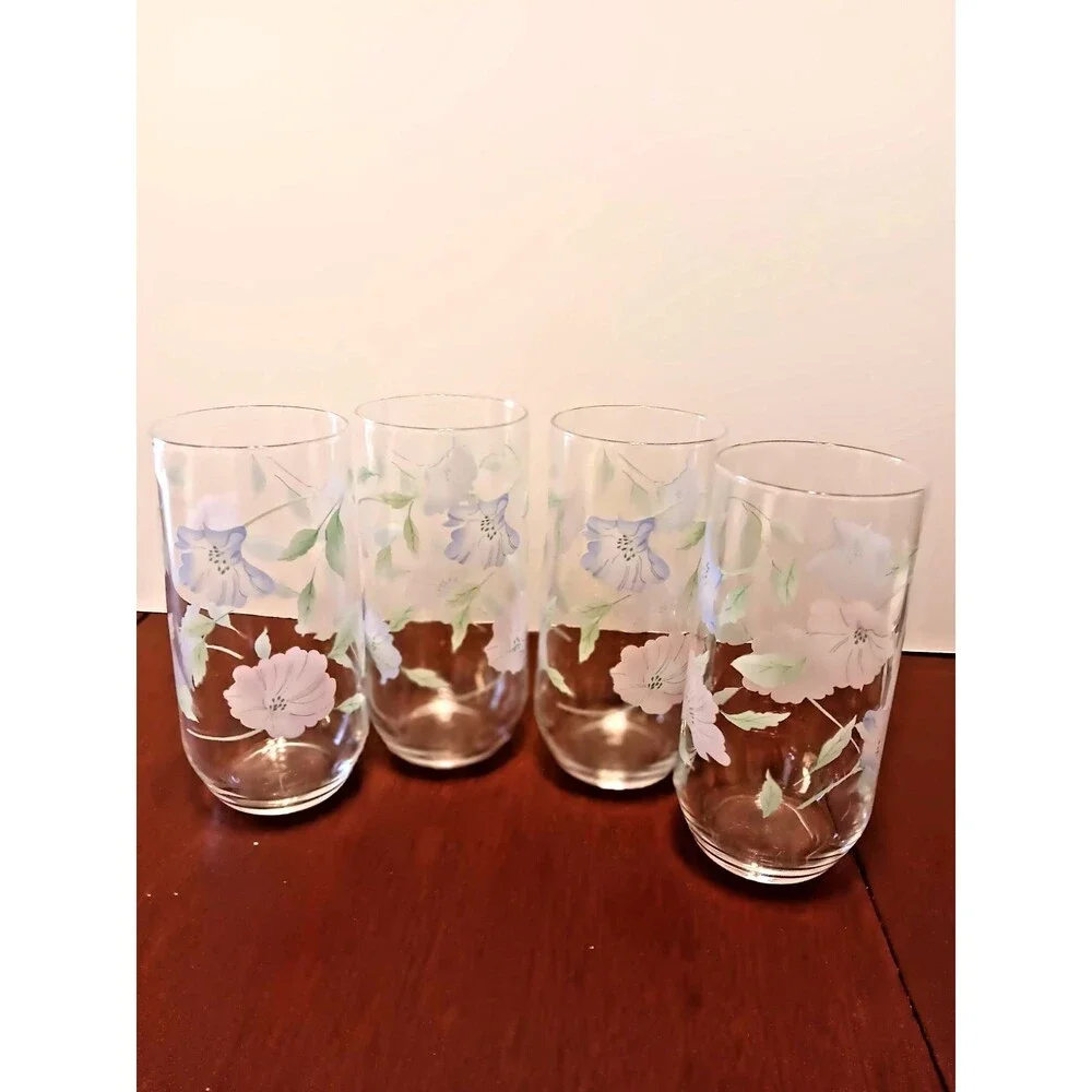 Vintage Set of 4 Floral 14 oz Drinking Glasses Blue Pink Flower Tumblers